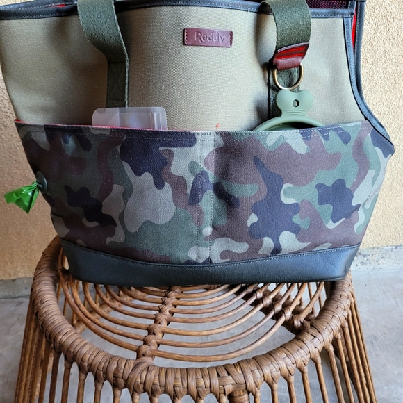 Dog Purse - Picture 1 of 8